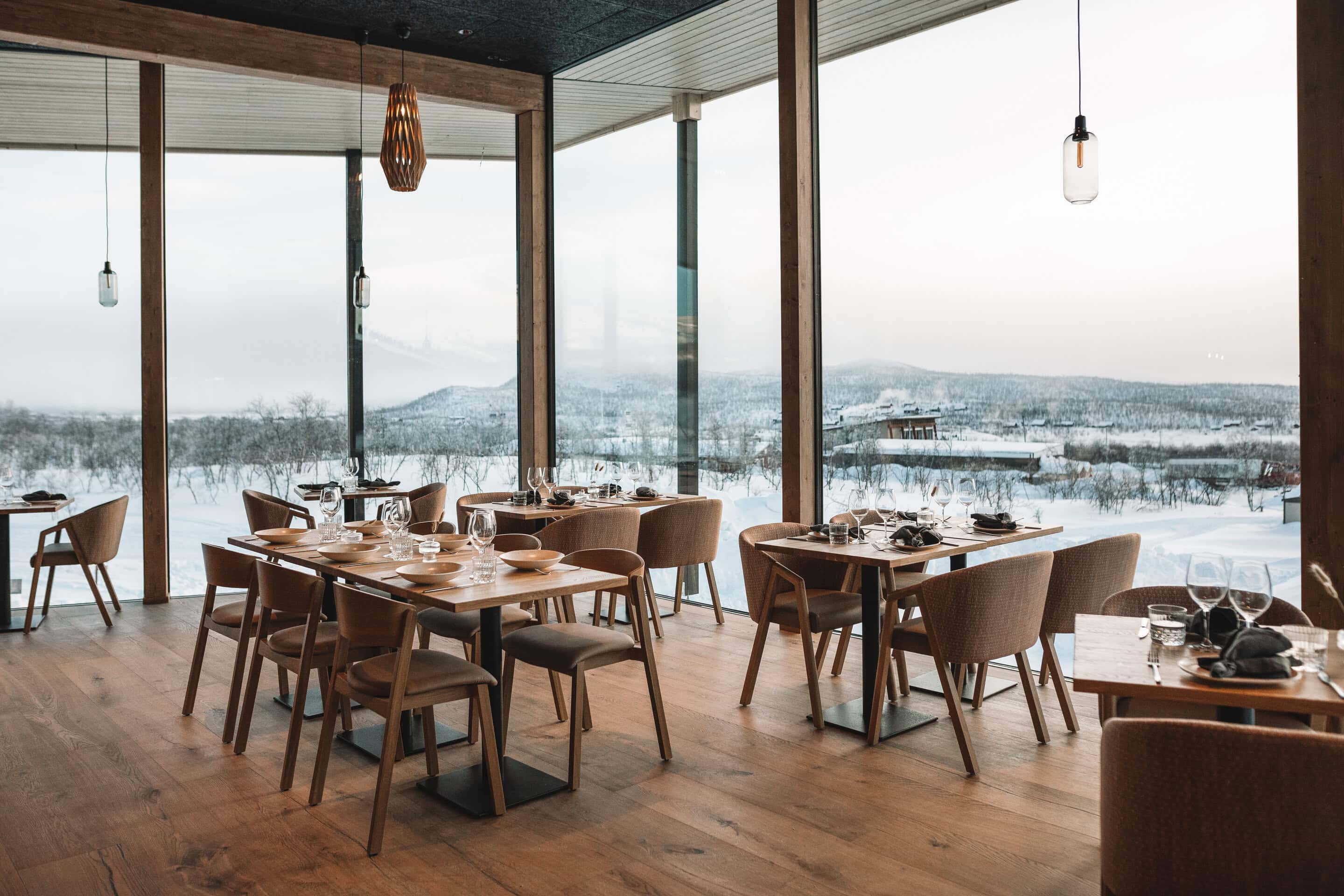 Restaurant Rakka and winter views