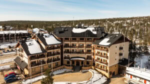 Santa's Hotel Tunturi ilmasta käsin katsottuna