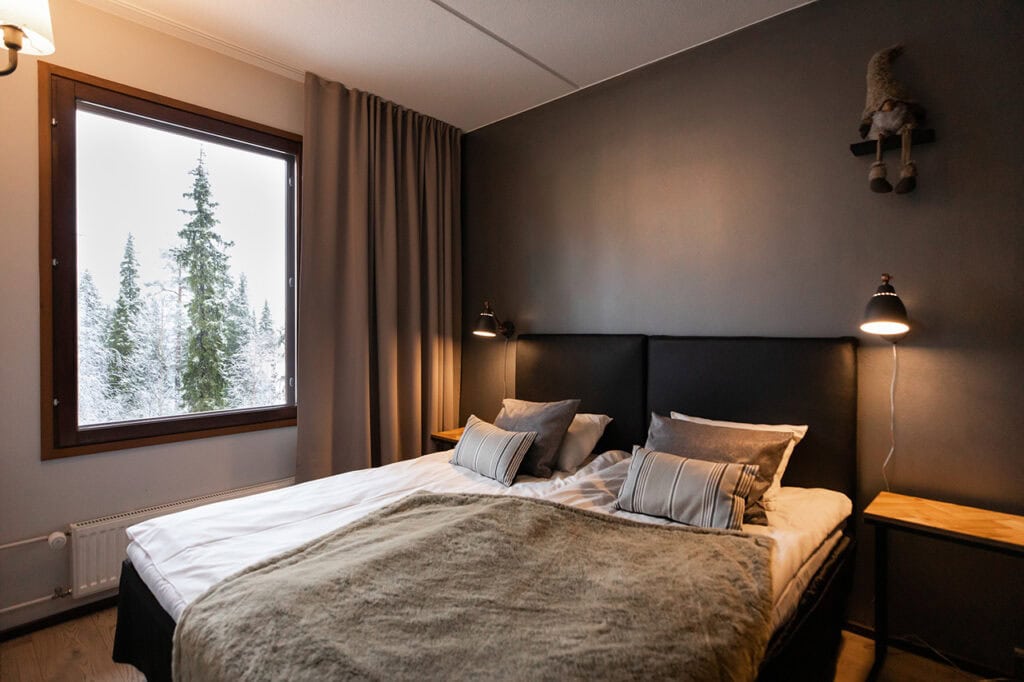 Aurora Superior room bedroom