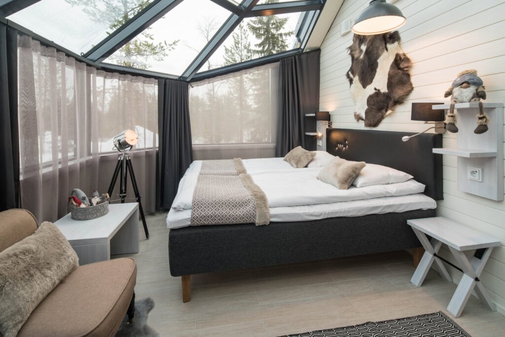 Premium Igloo with an Alcove igloo side