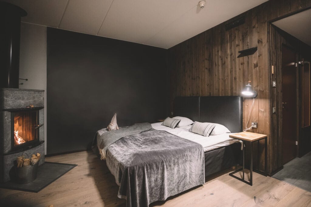 Aurora Standard room with fireplace