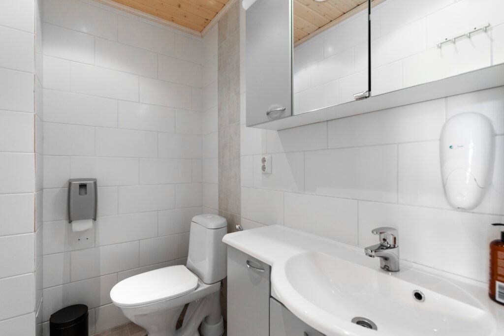 Rakka Apartment for 1-6 people wc